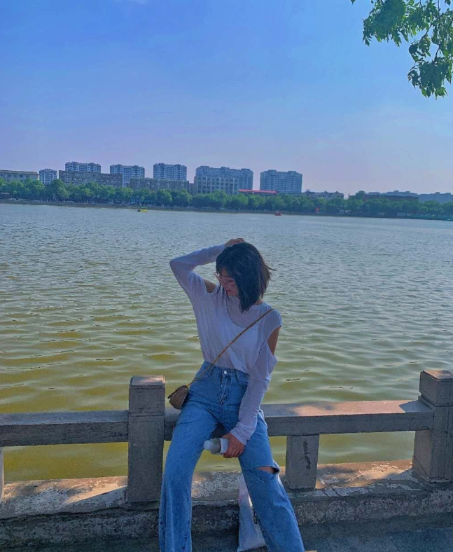 极品学妹兼职颜值爆表恋人的感觉